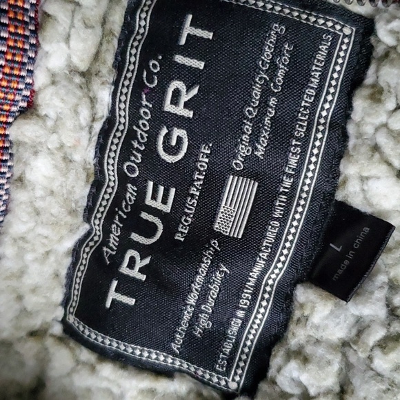 True Grit pullover - Picture 4 of 4